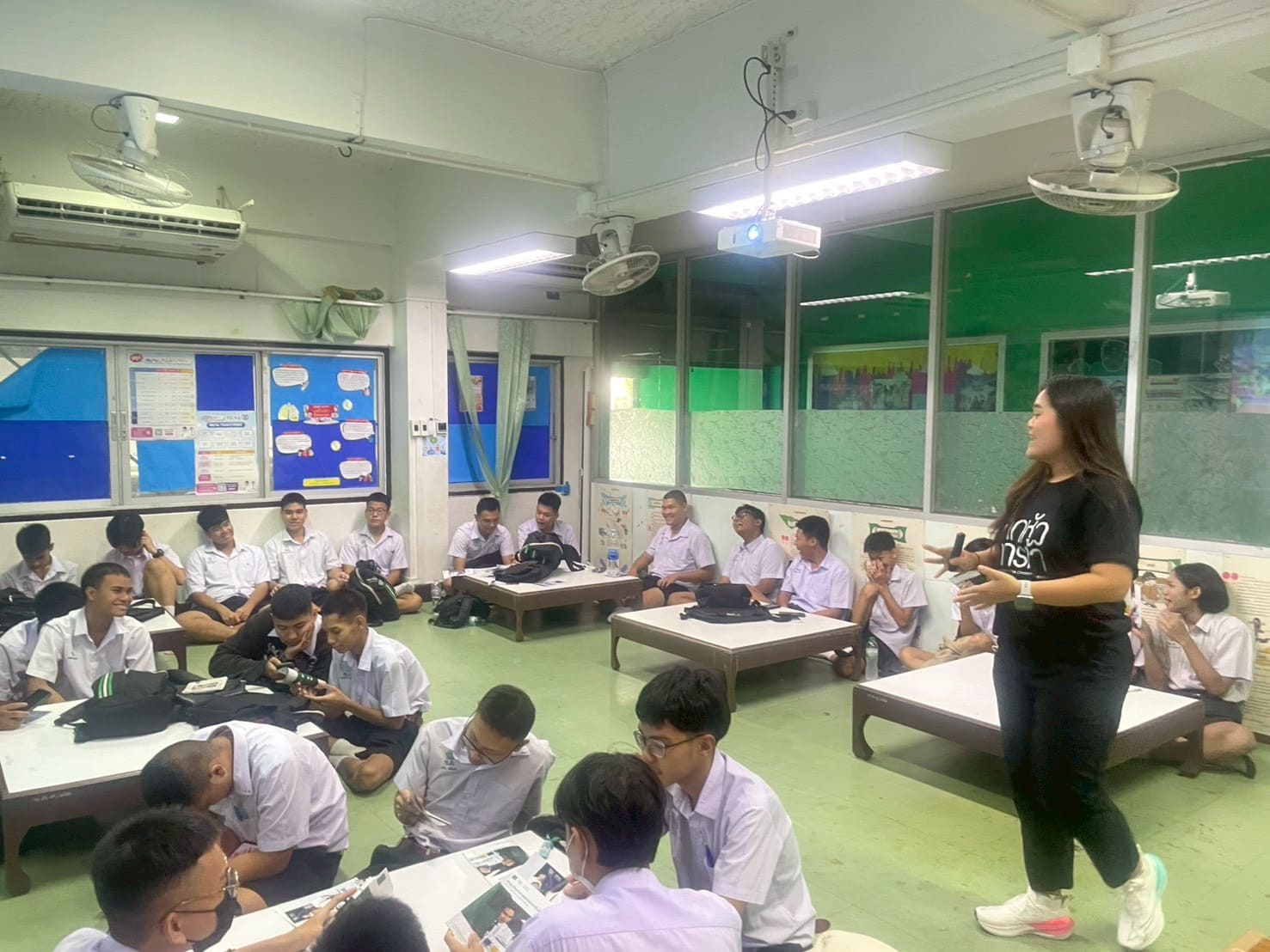 พี่ ๆ UTCC จัดกิจกรรมแนะแนว ณ โรงเรียนทวีธาภิเศกถึงที่ ครั้งที่ 2